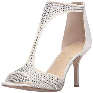Imagine Vince Camuto white bling heels Size 8
